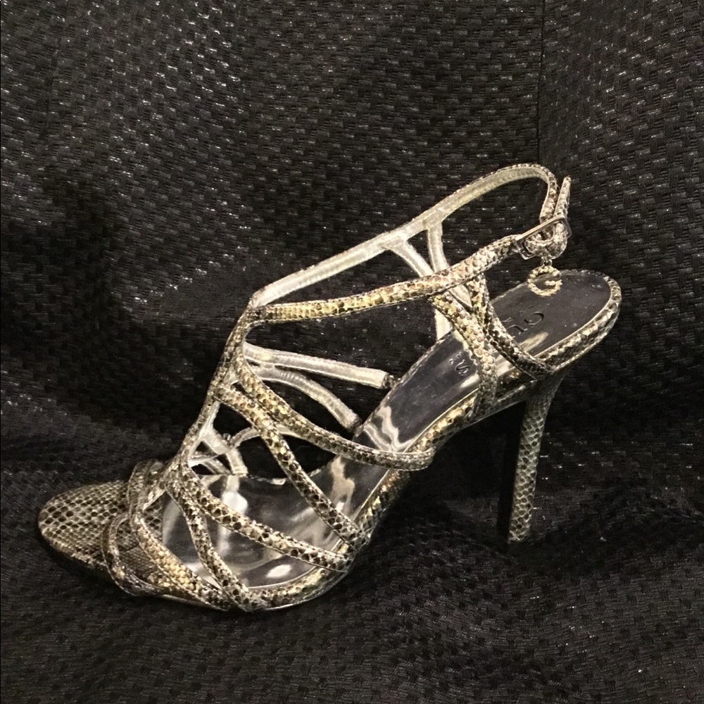 Guess Heels***SOLD***